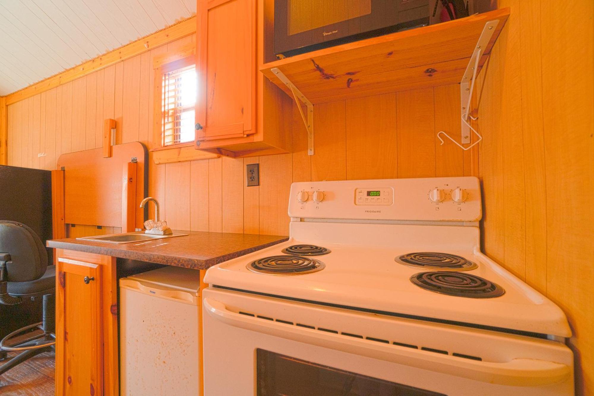Grand Eagle Ford Lodge & Rv Park Tilden Luaran gambar