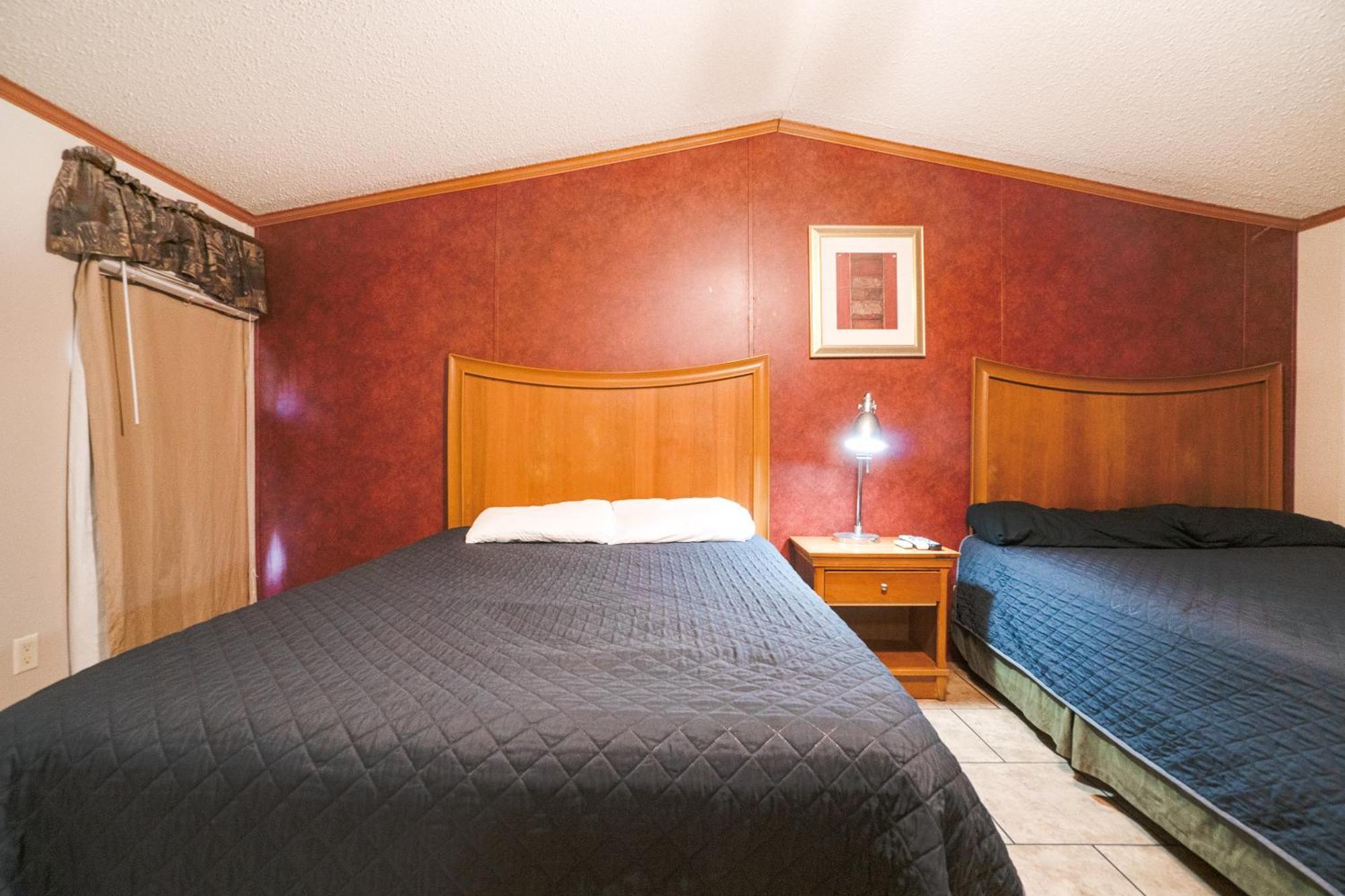 Grand Eagle Ford Lodge & Rv Park Tilden Luaran gambar