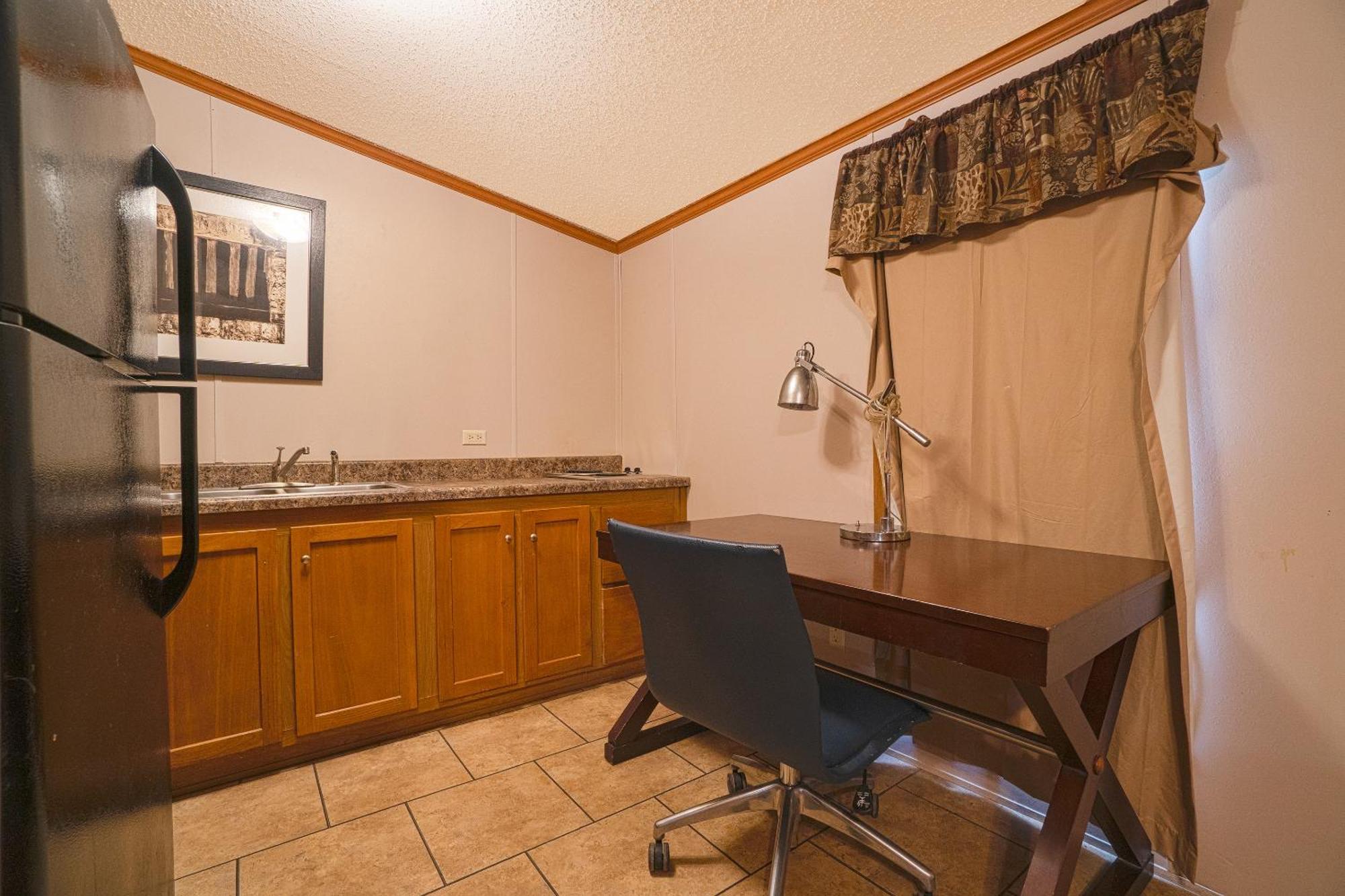 Grand Eagle Ford Lodge & Rv Park Tilden Luaran gambar