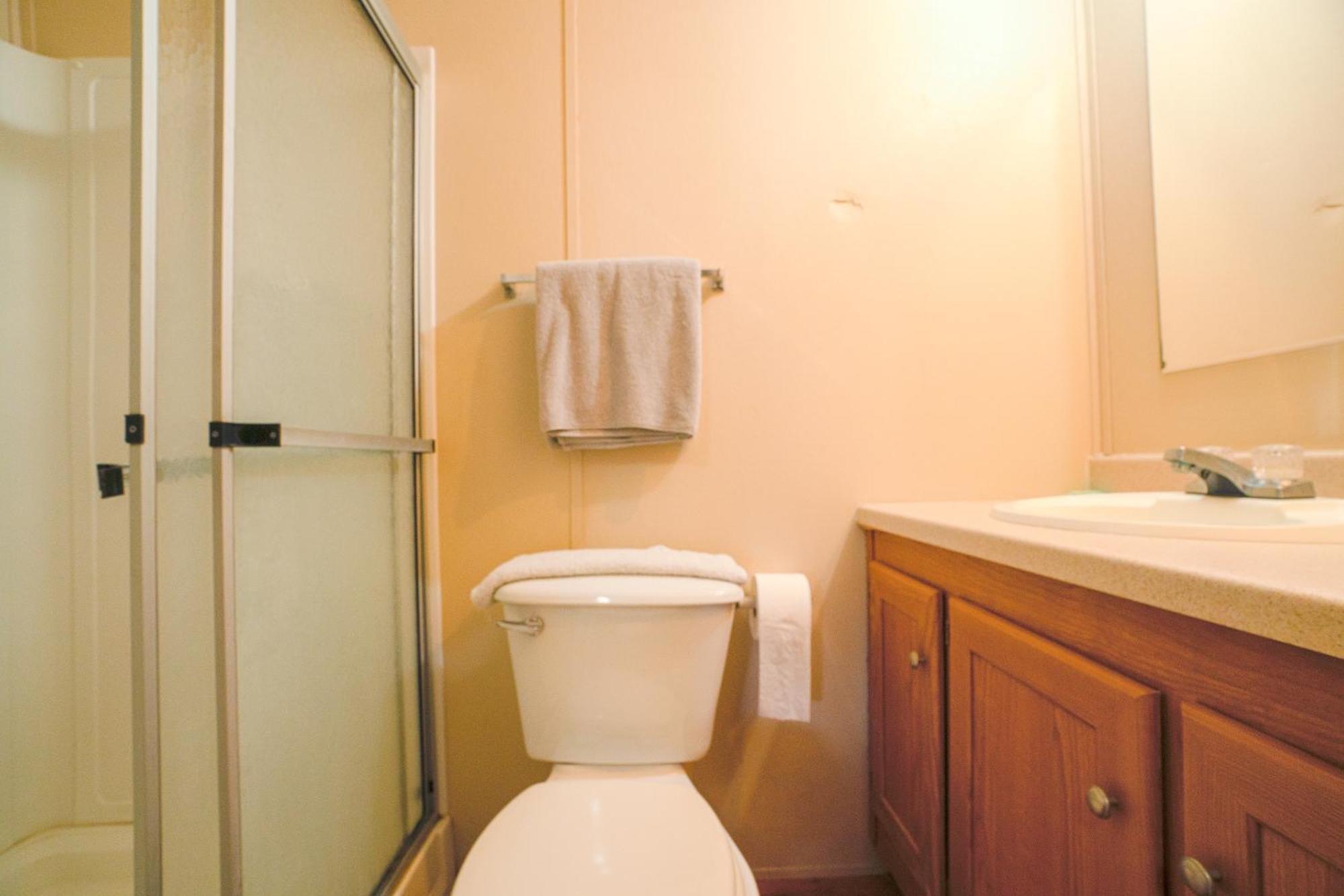 Grand Eagle Ford Lodge & Rv Park Tilden Luaran gambar