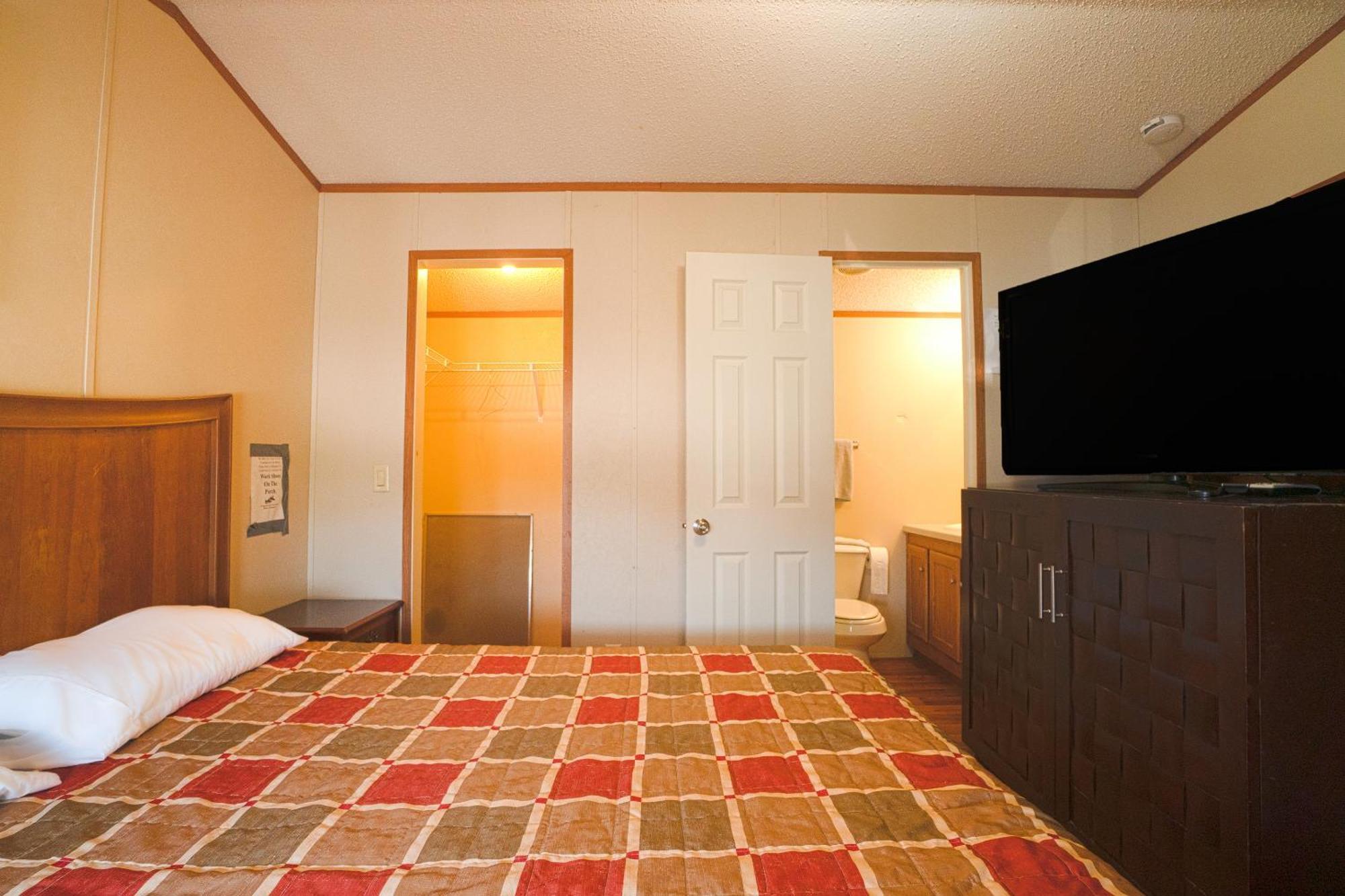 Grand Eagle Ford Lodge & Rv Park Tilden Luaran gambar